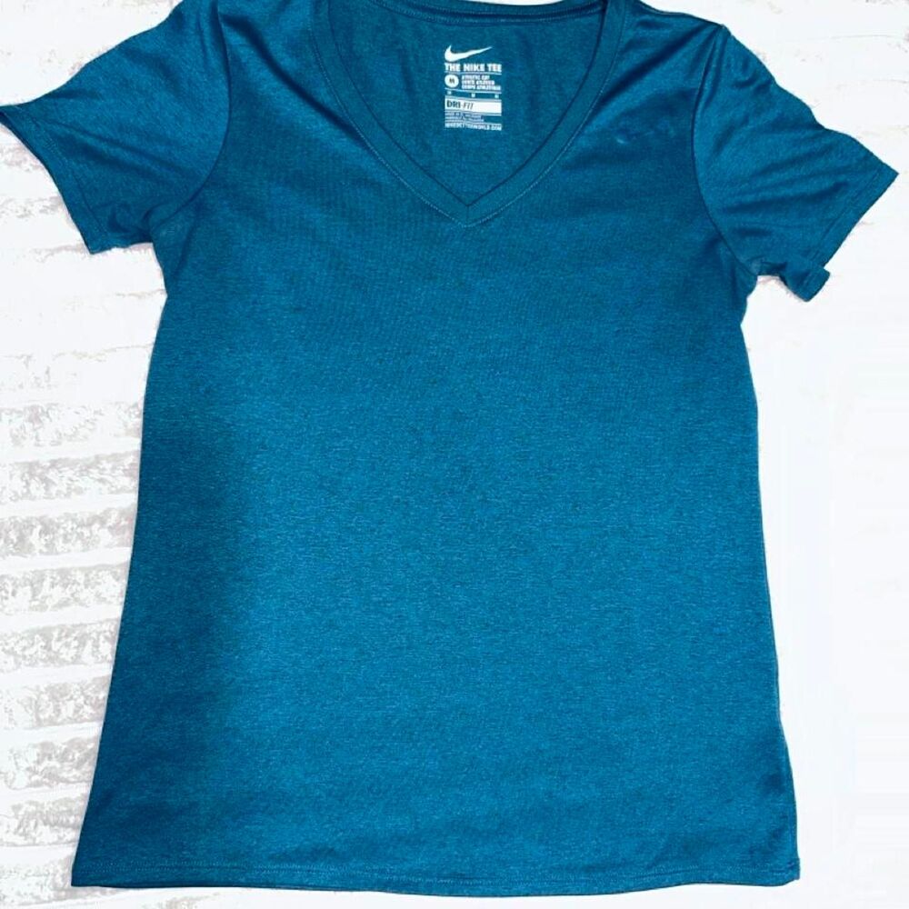 Nike Women's Blue T-shirt